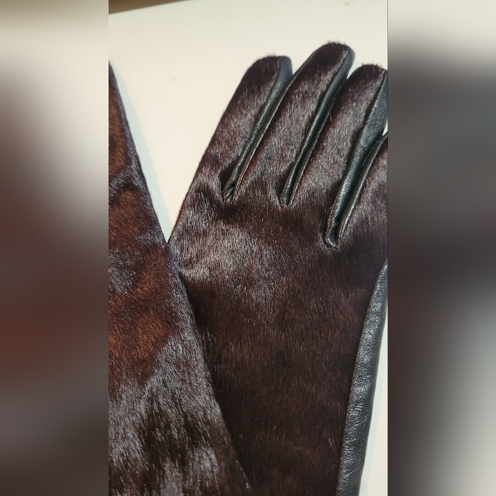 Danier Brown Leather Gloves